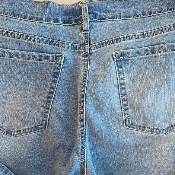 Gloria Vanderbilt Amanda Jeans 14 - Picture 9 of 15